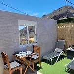 Hikers Haven Courtyard Tamaimo Tenerife 아파트 *