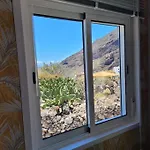 Hikers Haven Courtyard Tamaimo Tenerife * Santiago del Teide