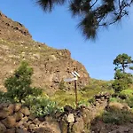 Hikers Haven Courtyard Tamaimo Tenerife 公寓