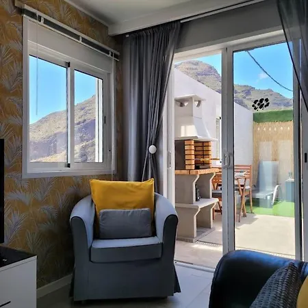 Апартаменты Hikers Haven Courtyard Tamaimo Tenerife *