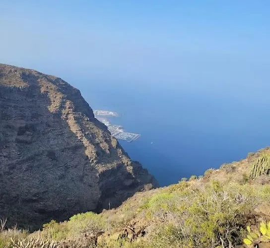 Hikers Haven Courtyard Tamaimo Tenerife * Santiago del Teide