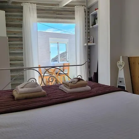 Hikers Haven Courtyard Tamaimo Tenerife Appartement *
