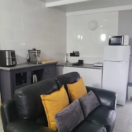 Hikers Haven Courtyard Tamaimo Tenerife * Сантъяго-дель-Тейде