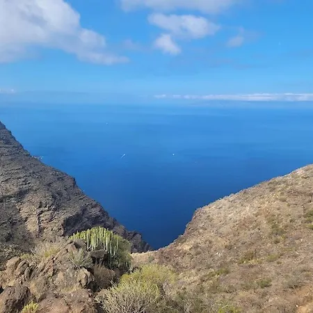 Апартаменты Hikers Haven Courtyard Tamaimo Tenerife *