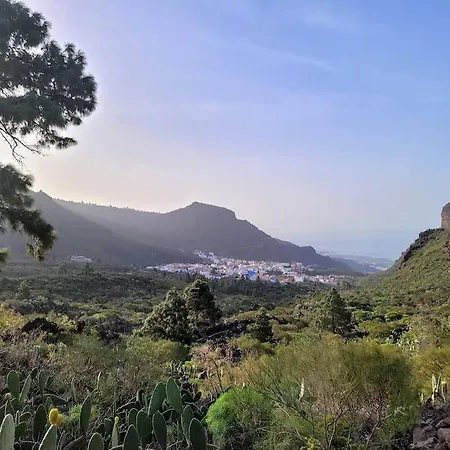 Hikers Haven Courtyard Tamaimo Tenerife