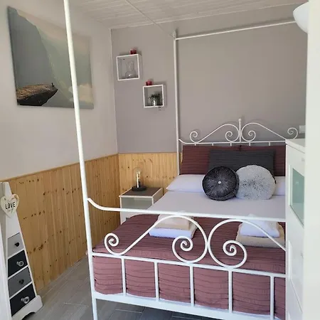 Апартаменты Hikers Haven Courtyard Tamaimo Tenerife Сантъяго-дель-Тейде