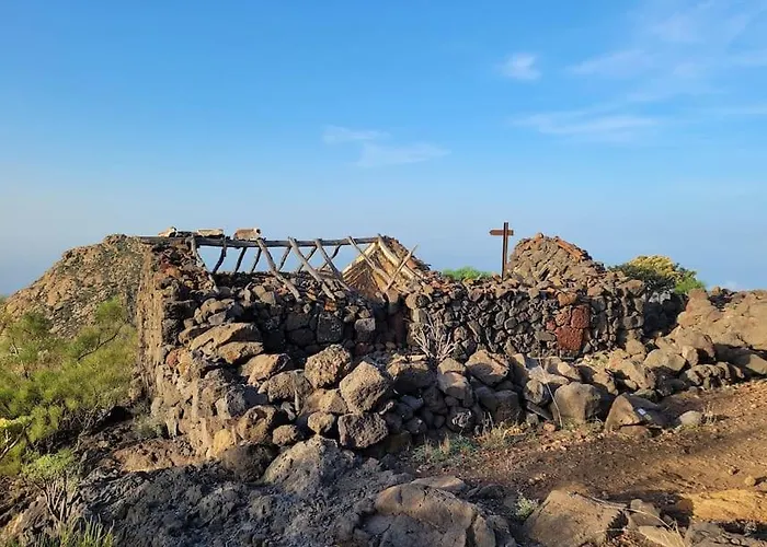Hikers Haven Courtyard Tamaimo Tenerife *